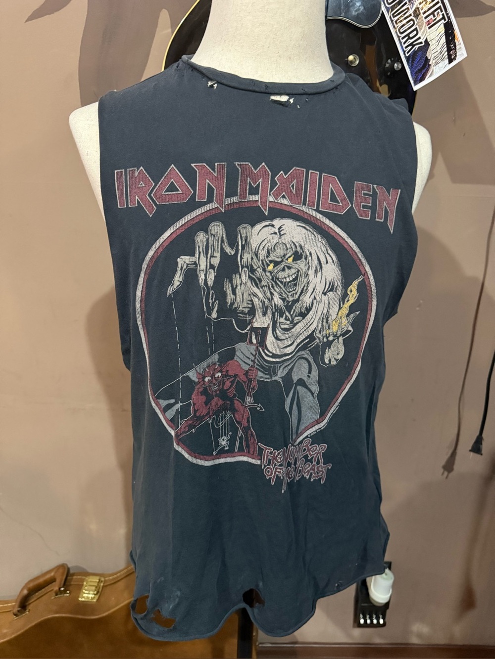 Vintage Iron Maiden Black distressed T shirt